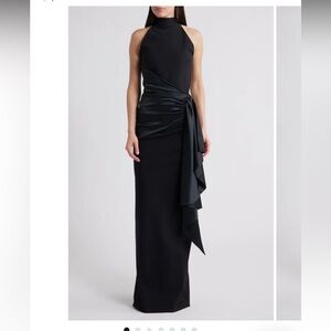 new Chiara Boni Gudairi Column Gown - La Petite Robe
